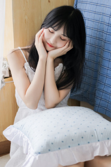 刚开始拒绝后来慢慢接受视频